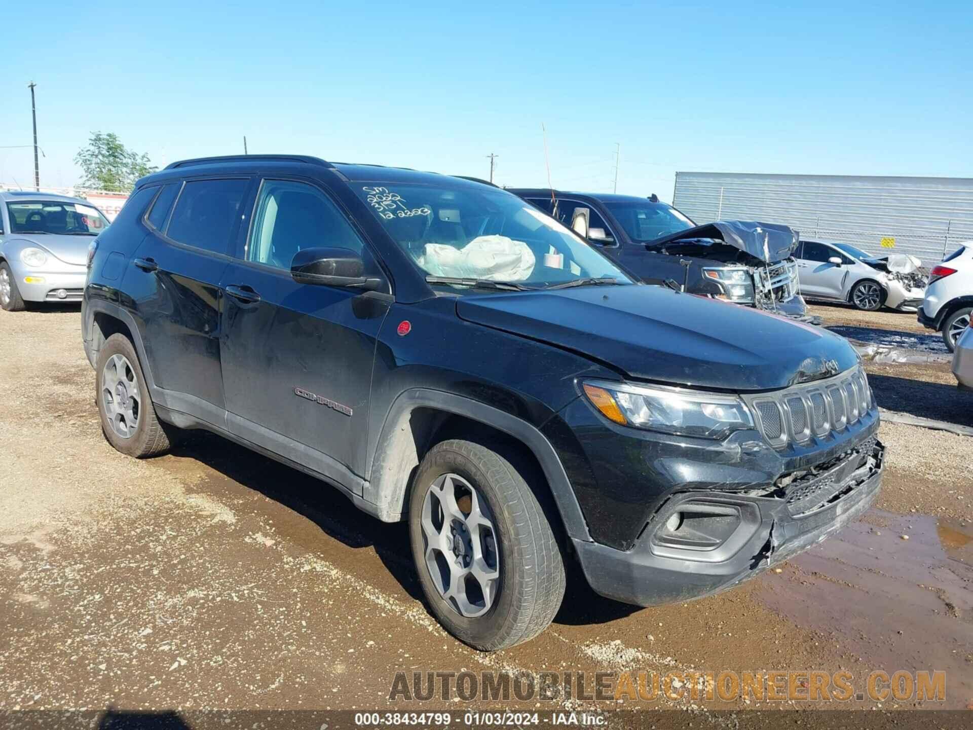 3C4NJDDBXNT213151 JEEP COMPASS 2022