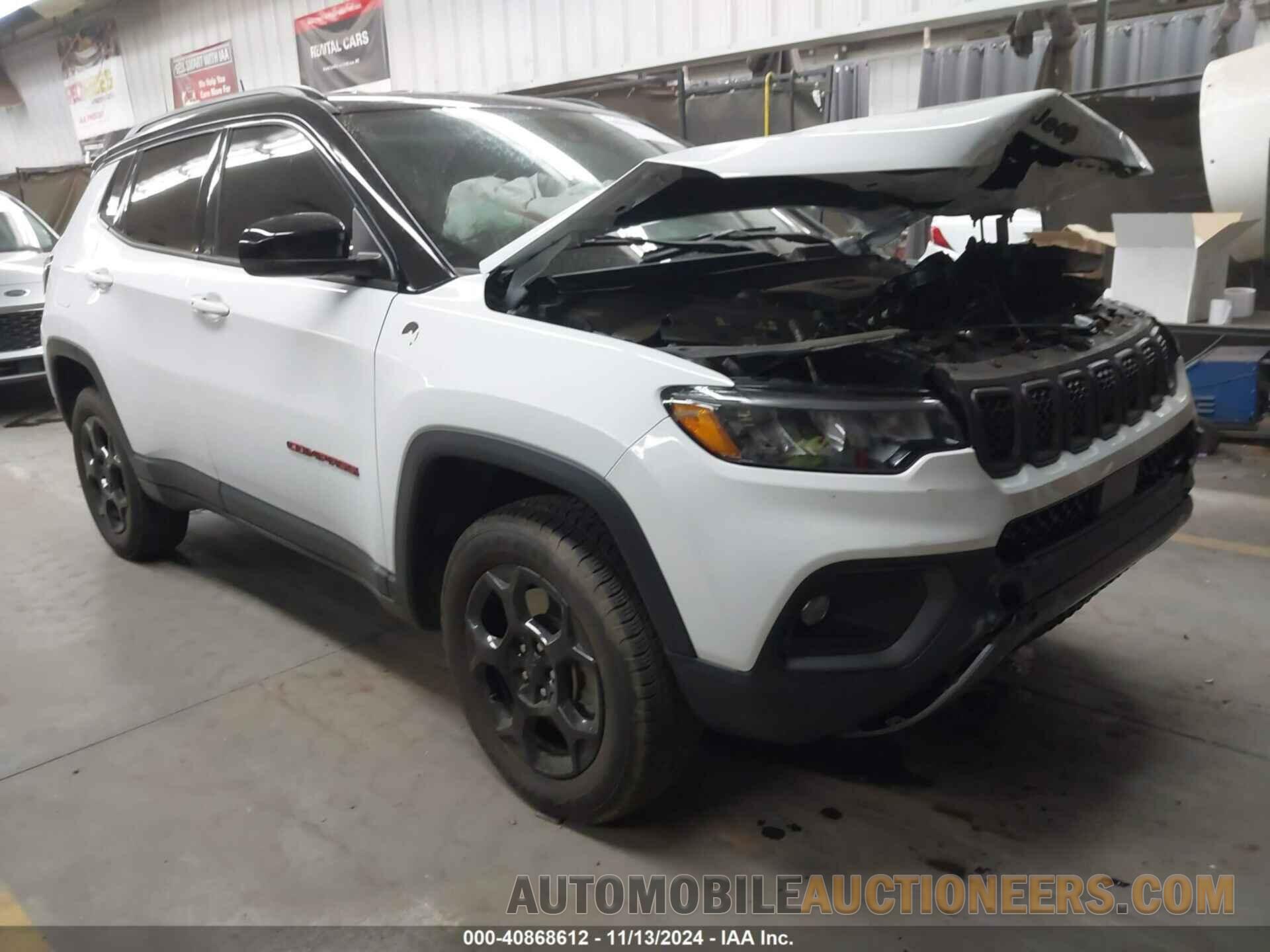 3C4NJDDN5RT582564 JEEP COMPASS 2024