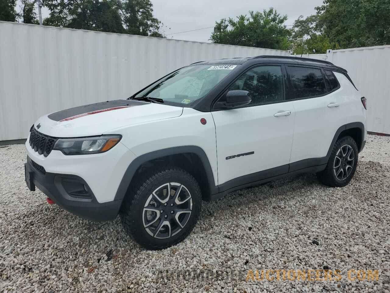 3C4NJDDN7RT144726 JEEP COMPASS 2024