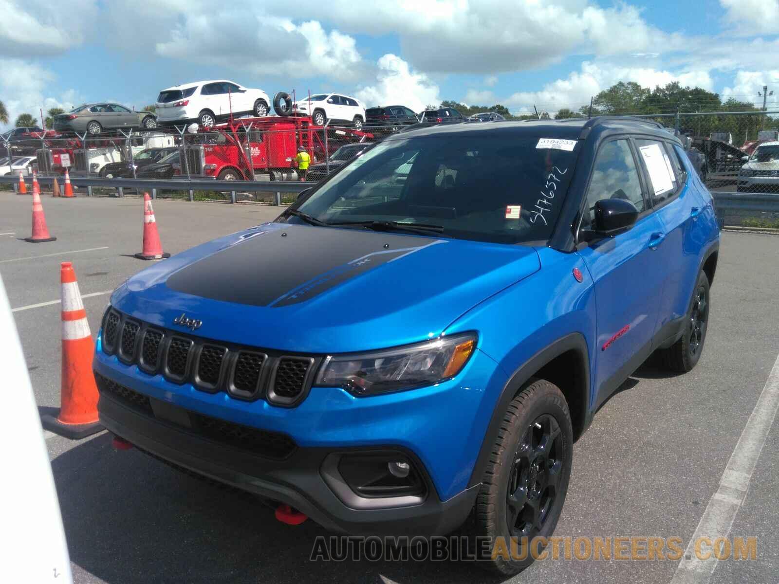 3C4NJDDN8PT518287 Jeep Compass 2023