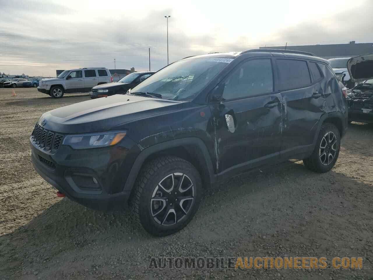 3C4NJDDNXRT138239 JEEP COMPASS 2024