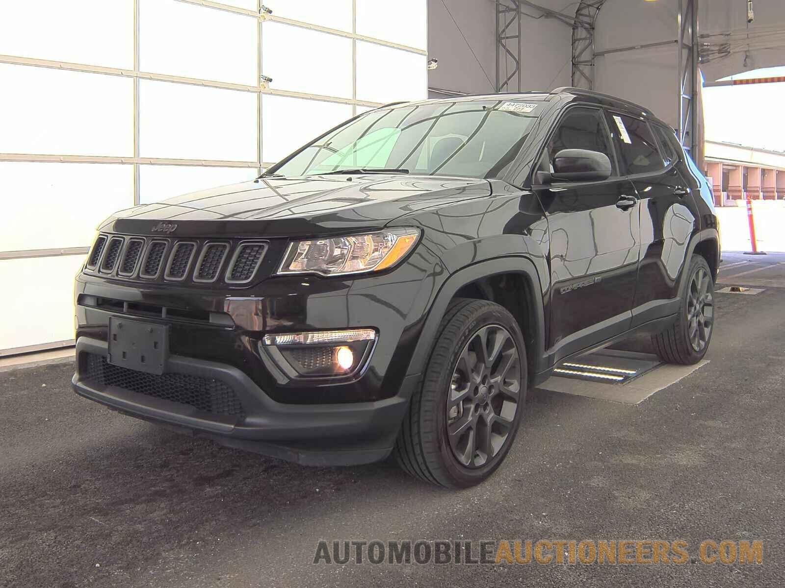 3C4NJDEB0MT591332 Jeep Compass 2021