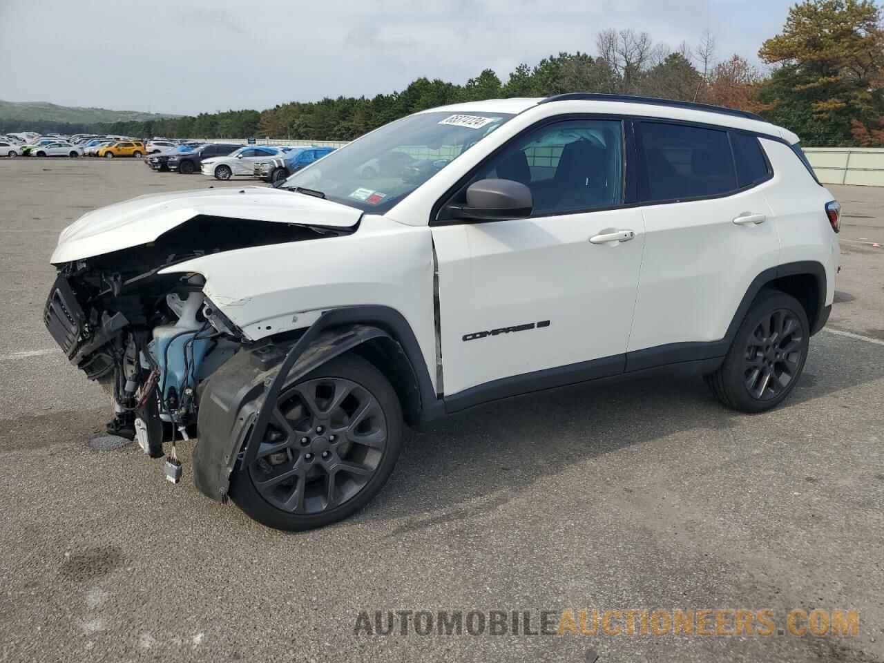 3C4NJDEB4MT563291 JEEP COMPASS 2021