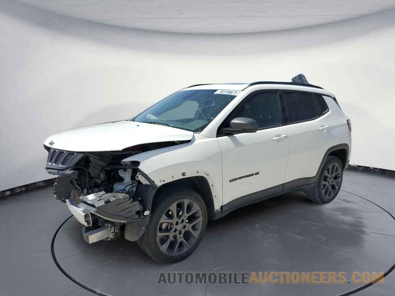 3C4NJDEB5MT591486 JEEP COMPASS 2021