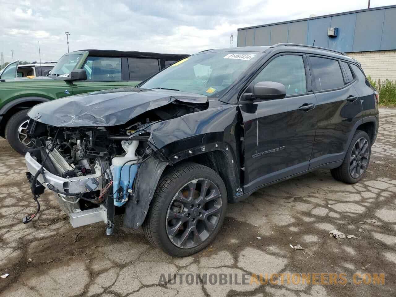 3C4NJDEB6MT513640 JEEP COMPASS 2021