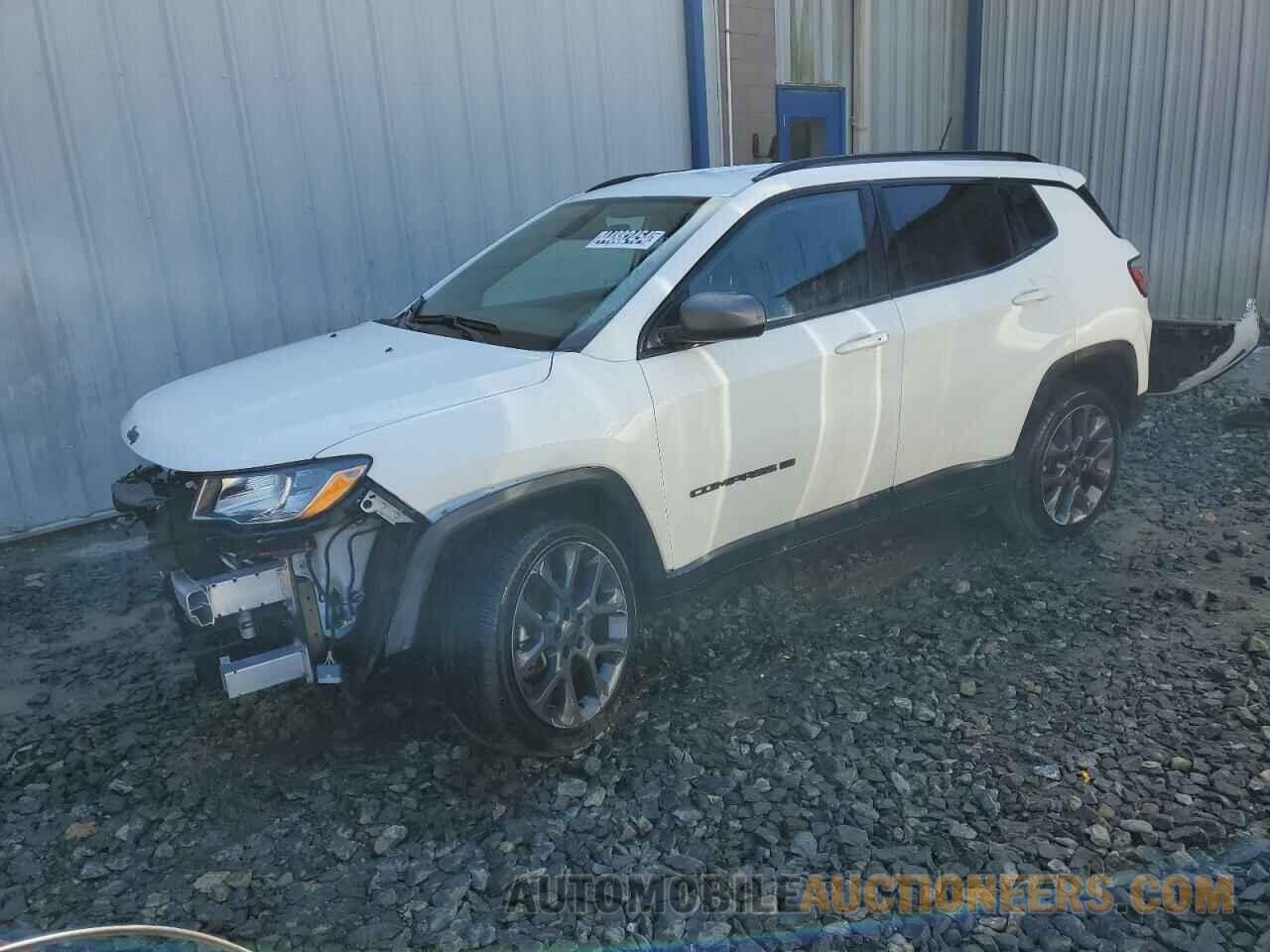 3C4NJDEB6MT589603 JEEP COMPASS 2021