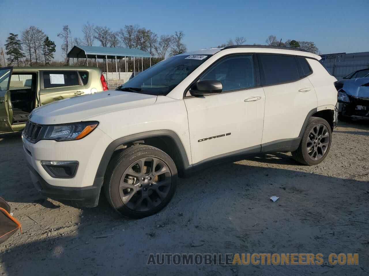 3C4NJDEB9MT570690 JEEP COMPASS 2021