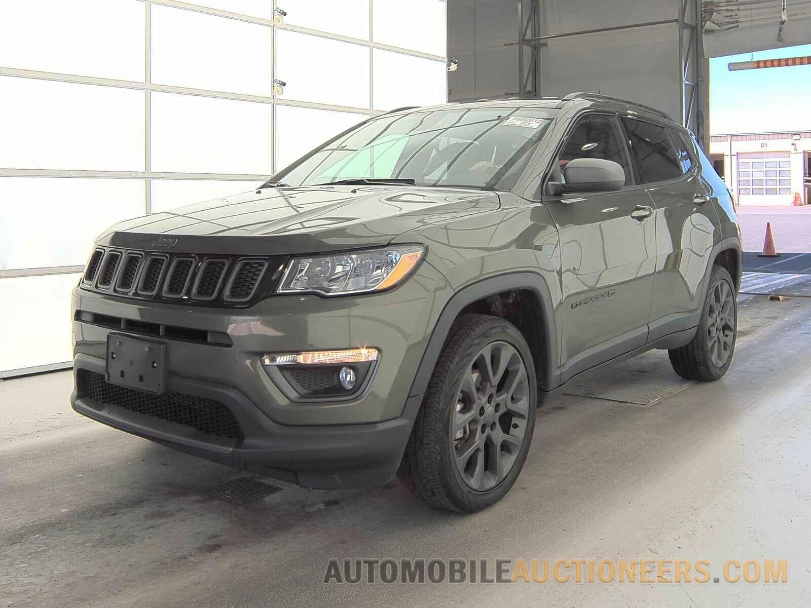 3C4NJDEBXMT570651 Jeep Compass 2021