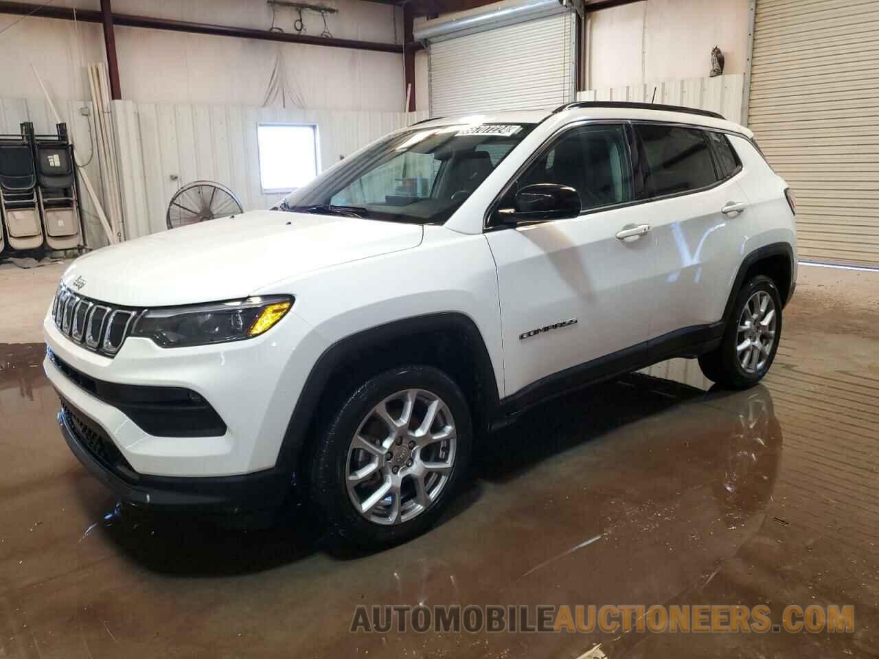 3C4NJDFB0NT200115 JEEP COMPASS 2022