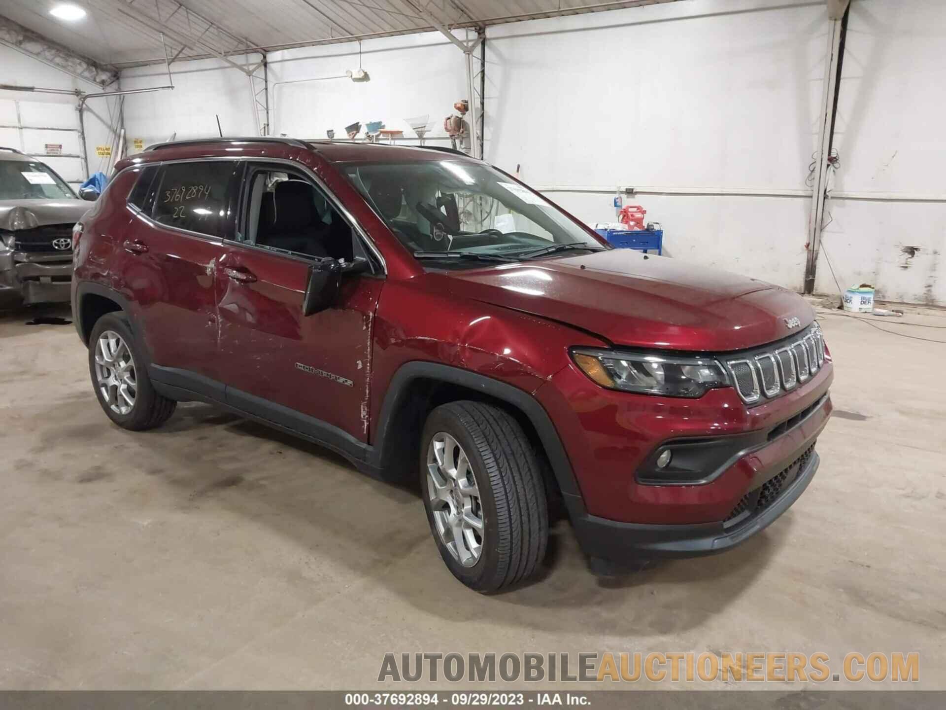 3C4NJDFB3NT177011 JEEP COMPASS 2022