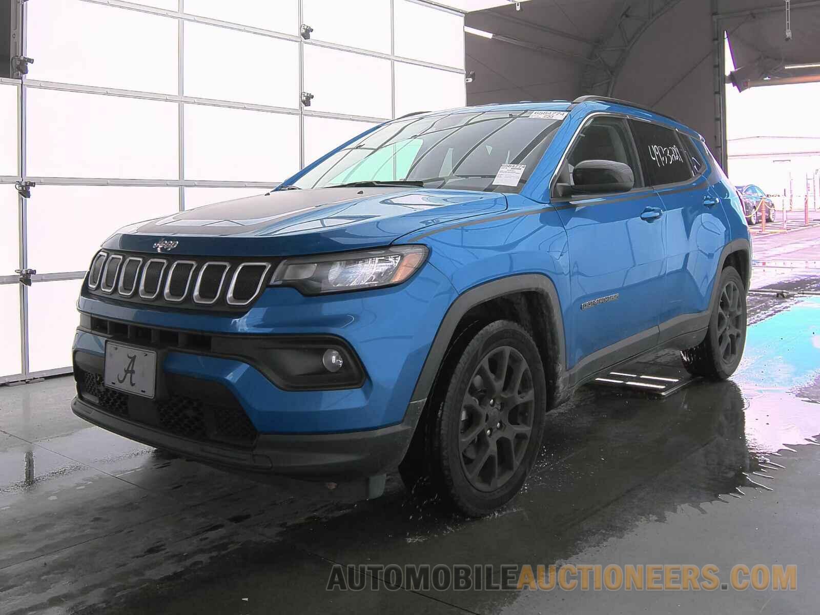 3C4NJDFB4NT129940 Jeep Compass 2022