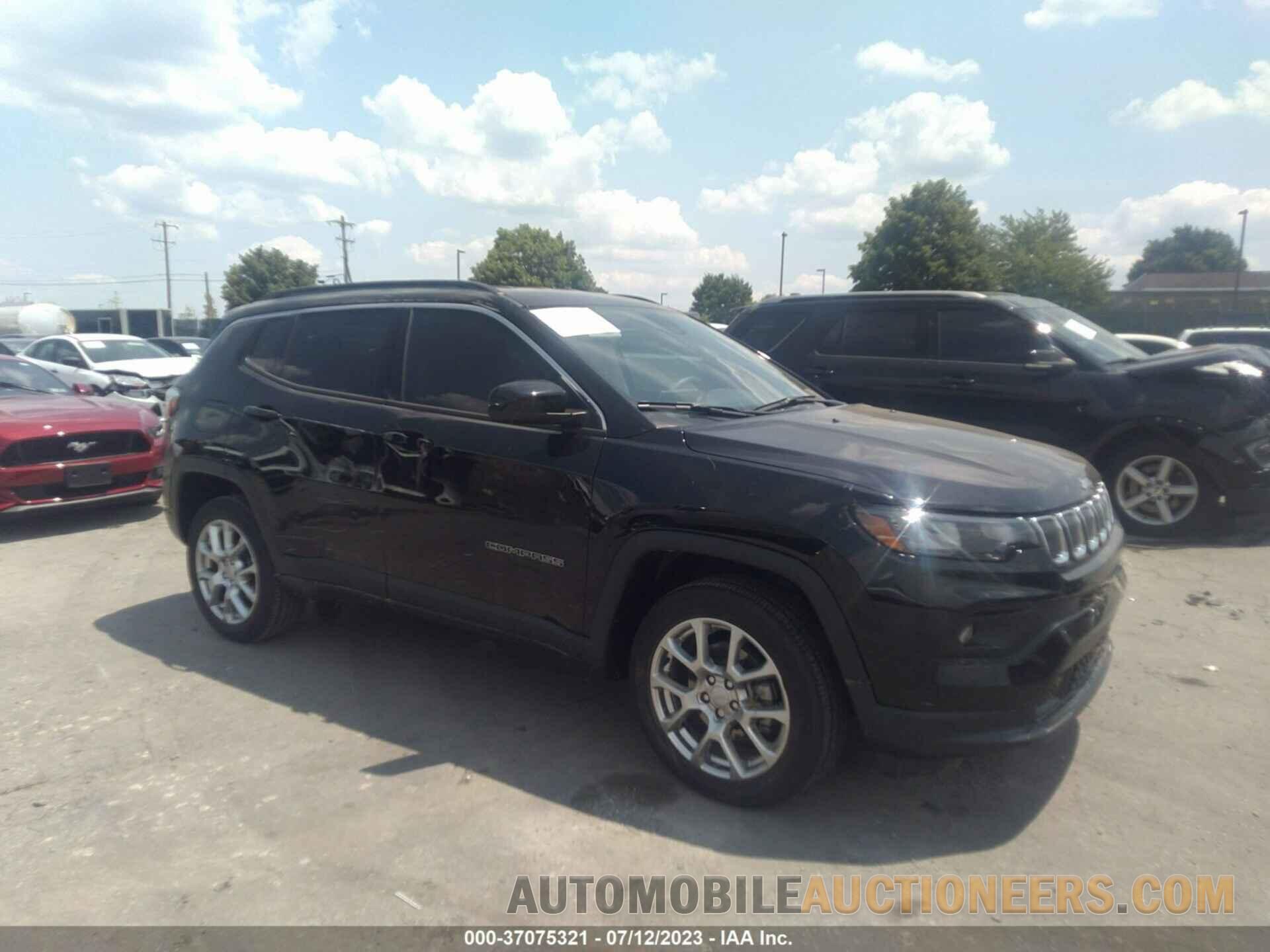 3C4NJDFB4NT219556 JEEP COMPASS 2022