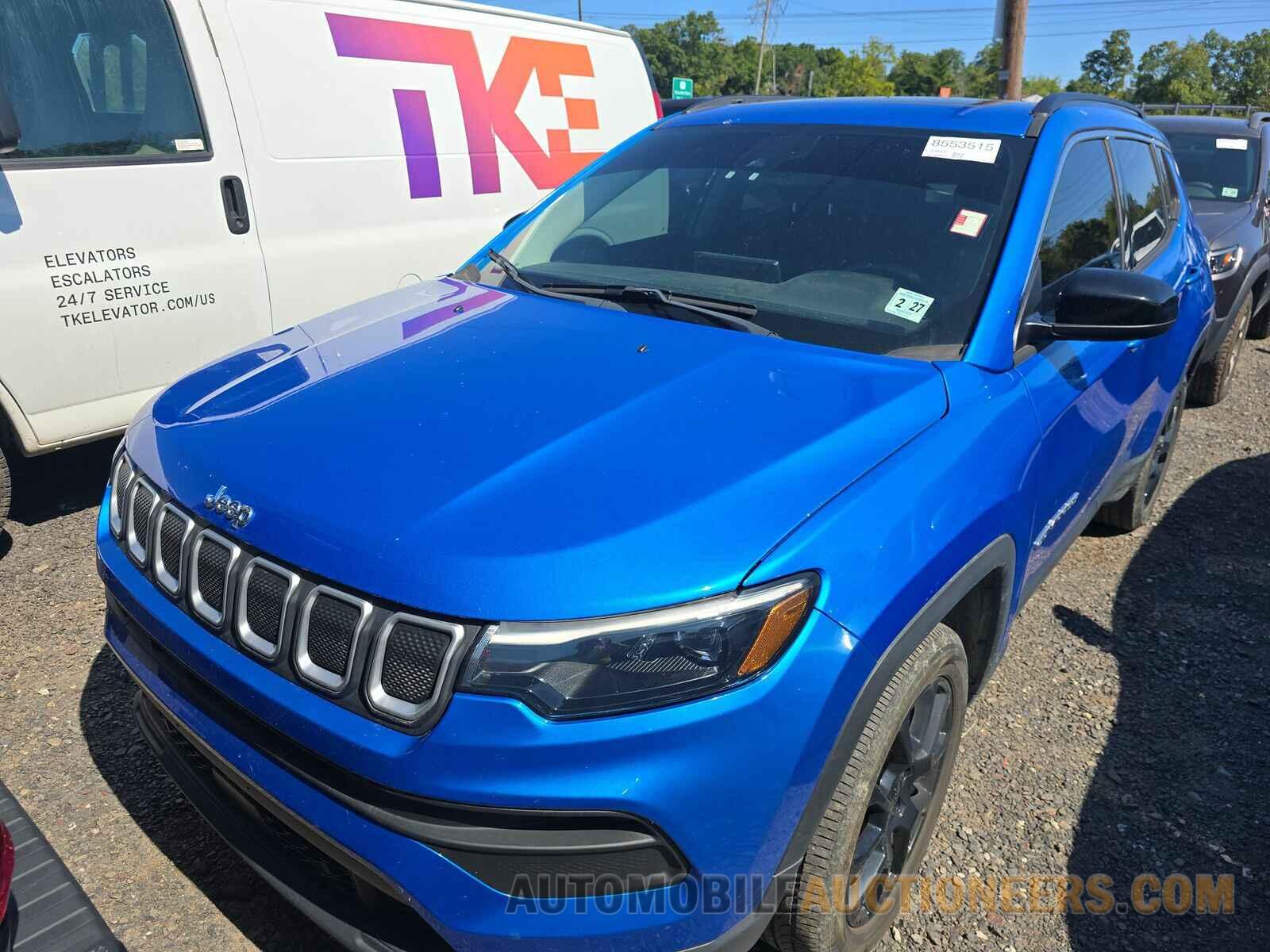 3C4NJDFB7NT129205 Jeep Compass 2022