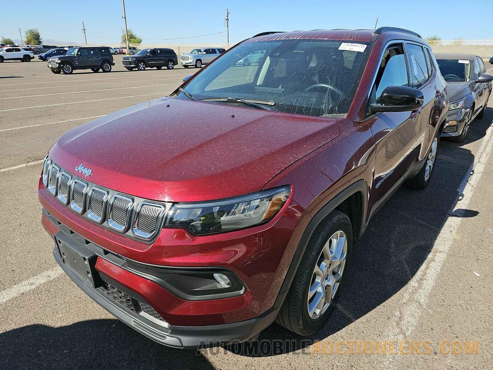 3C4NJDFB8NT205708 Jeep Compass 2022