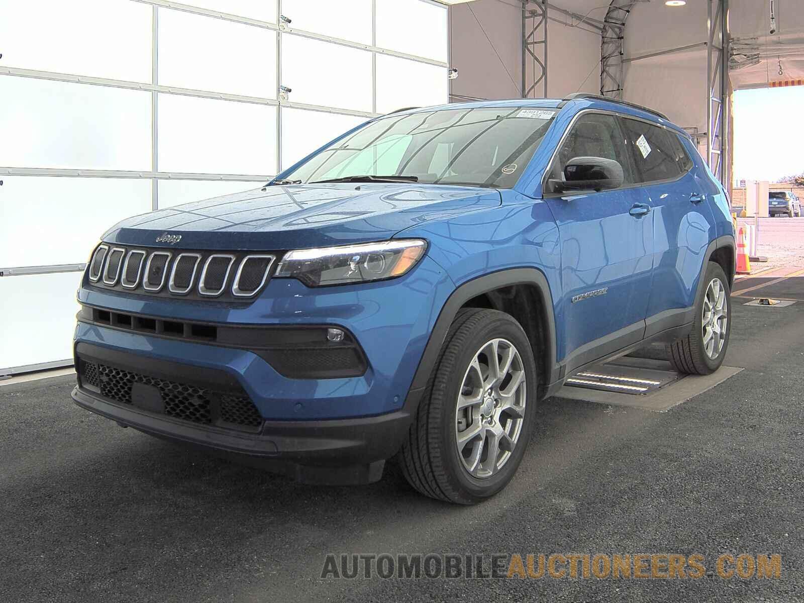 3C4NJDFB9NT125978 Jeep Compass 2022