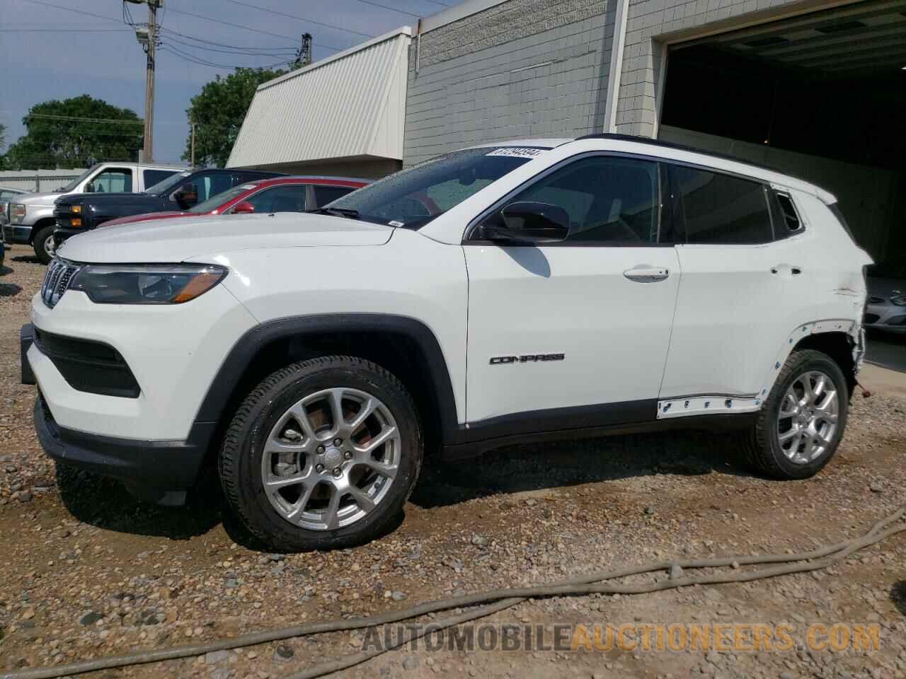 3C4NJDFN2PT558569 JEEP COMPASS 2023