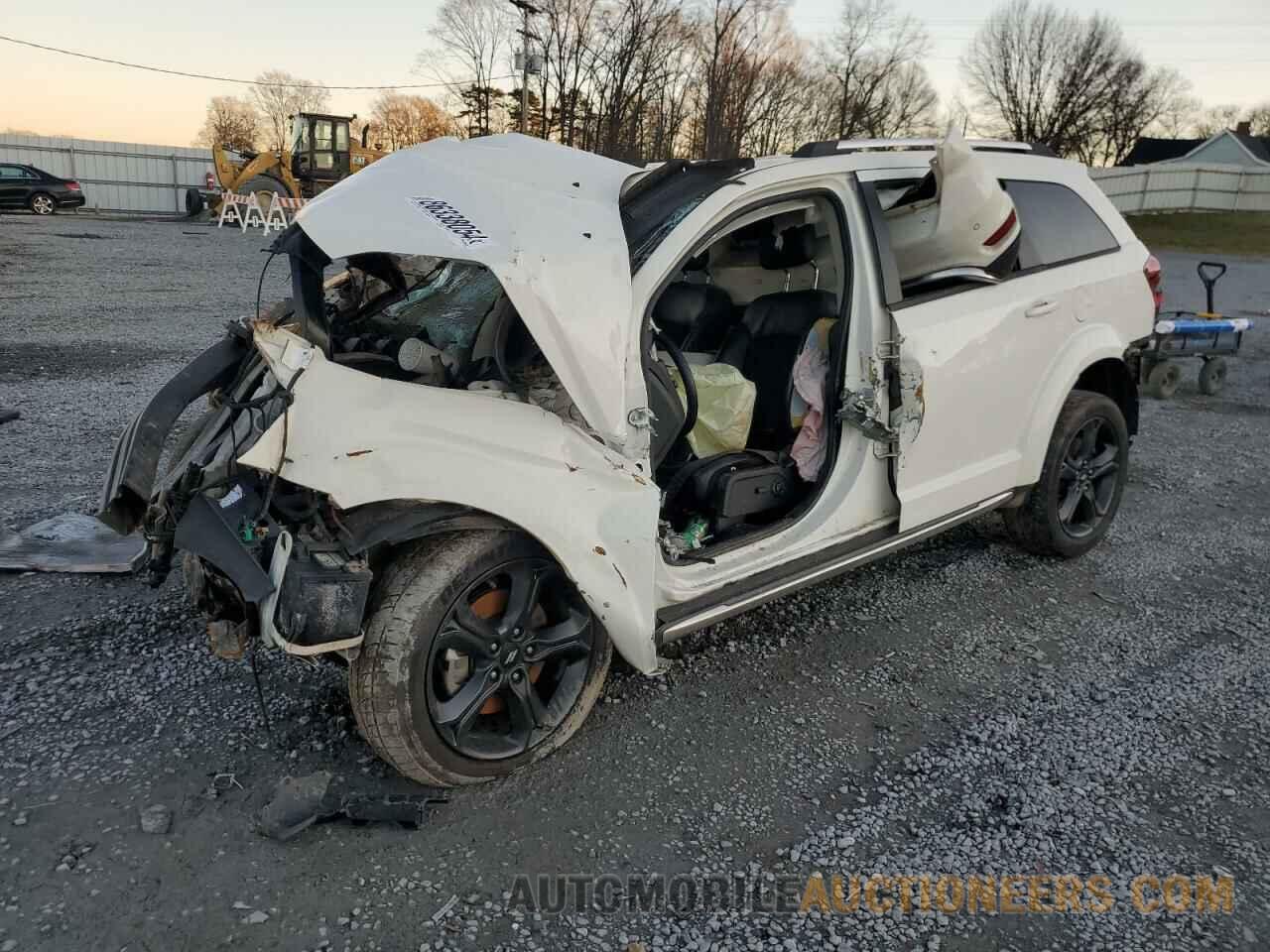 3C4PDCGG7JT302641 DODGE JOURNEY 2018