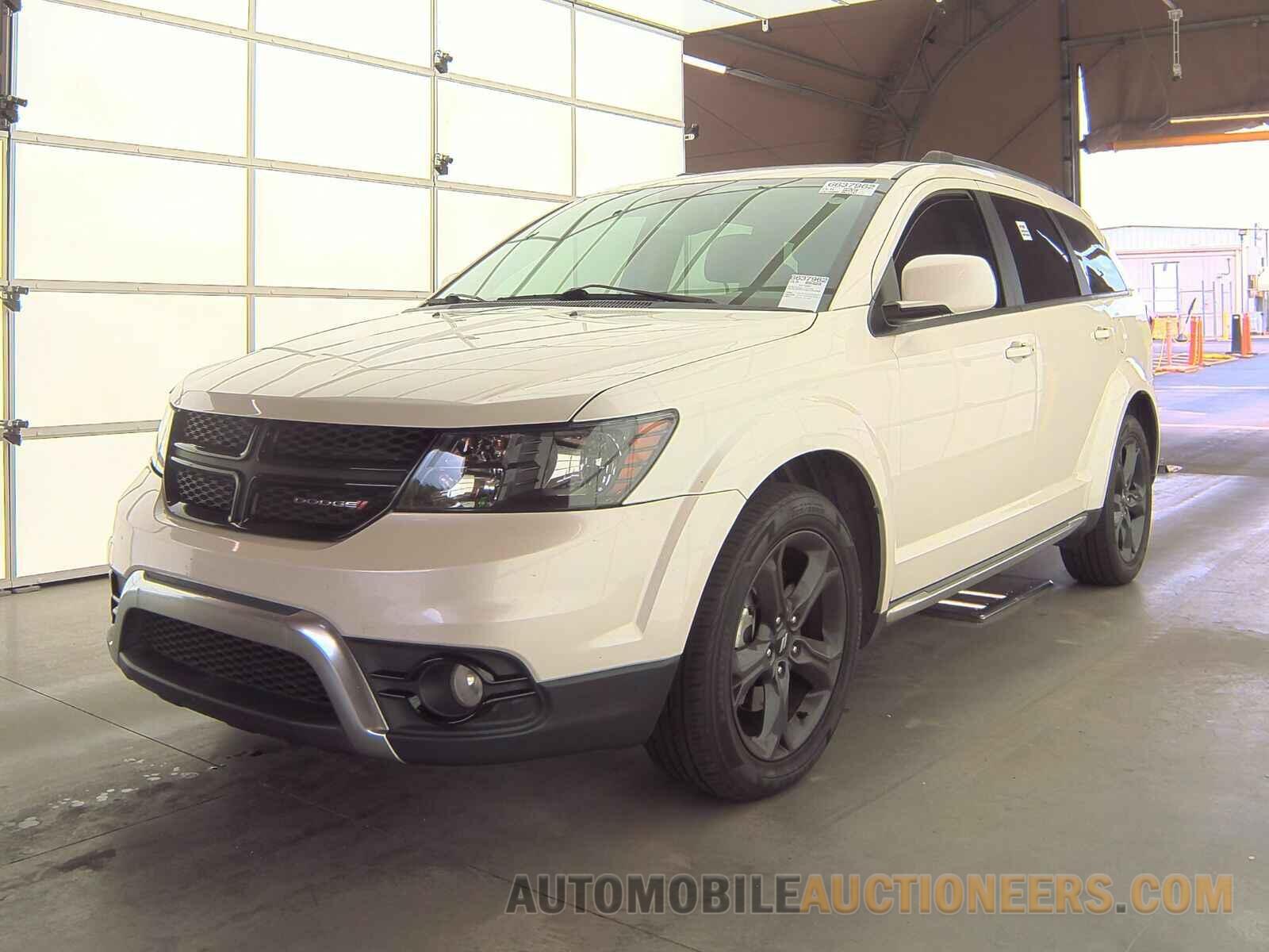 3C4PDCGG8JT260562 Dodge Journey 2018