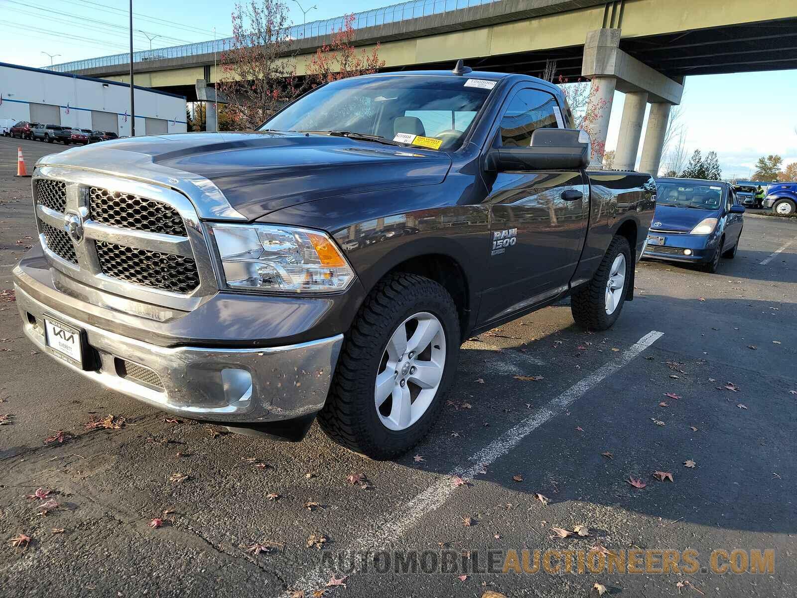 3C6JR6AG5MG504268 Ram 1500 Classic 2021