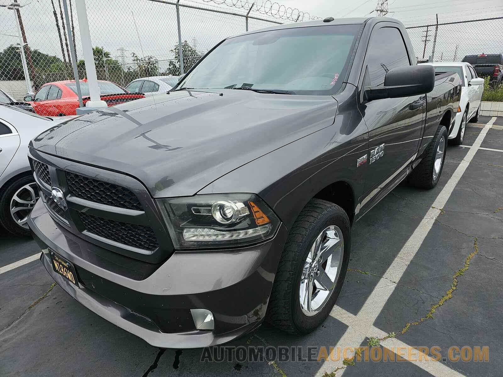 3C6JR6AT3FG549421 Ram 1500 Ex 2015