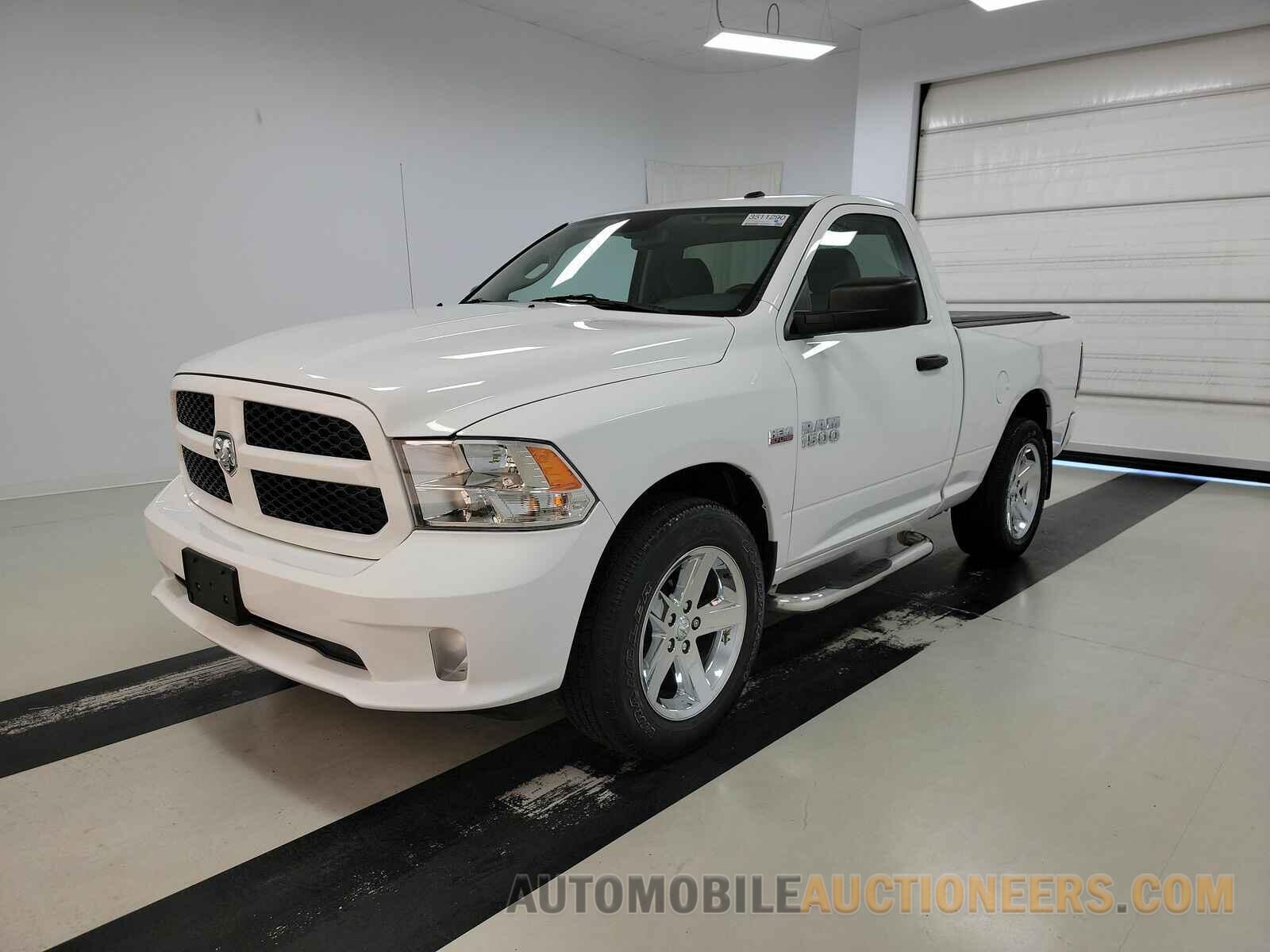 3C6JR6AT3GG371043 Ram 1500 2016