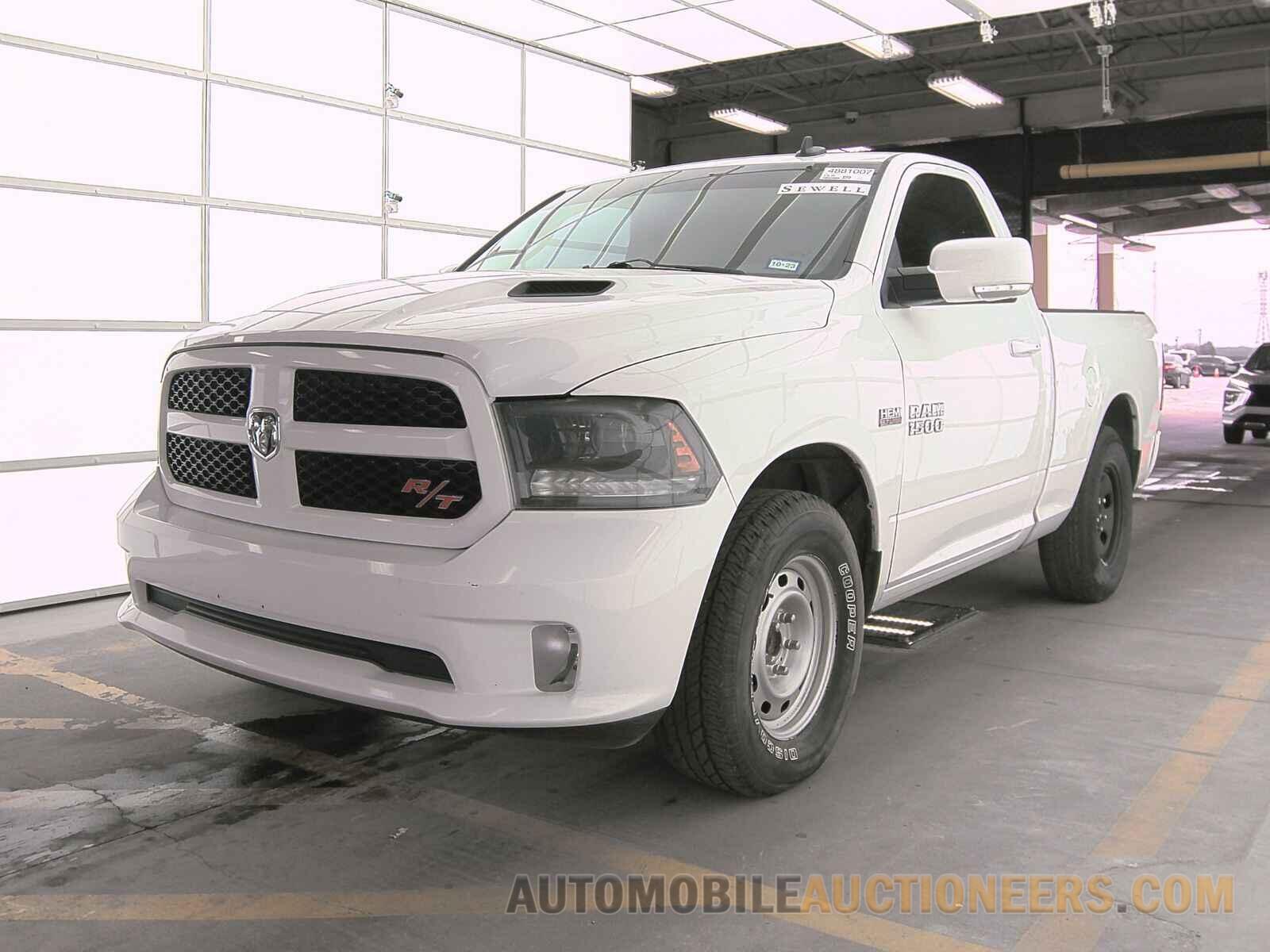 3C6JR6CT5FG596043 Ram 1500 2015