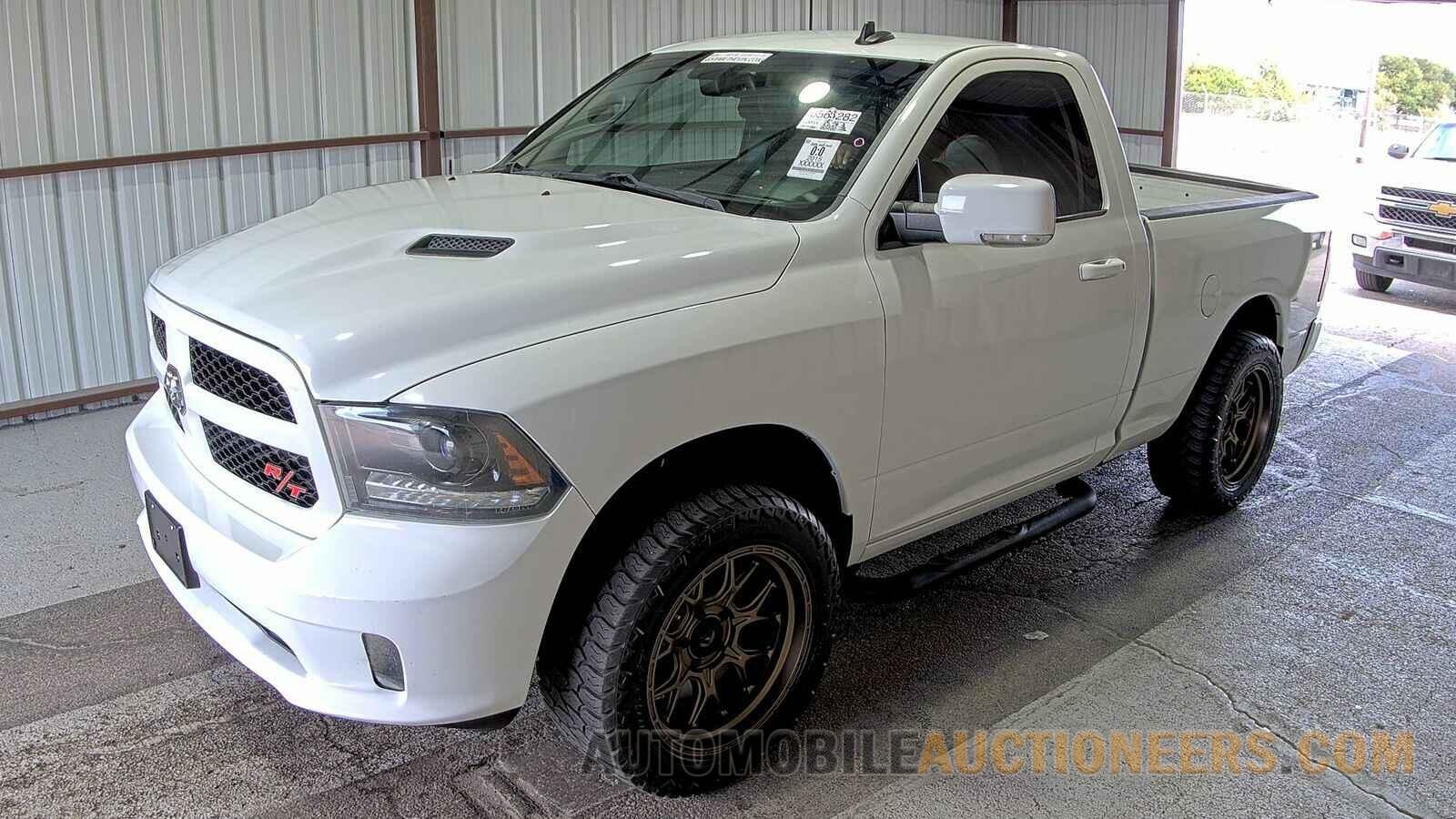 3C6JR6CT8FG656624 Ram 1500 2015