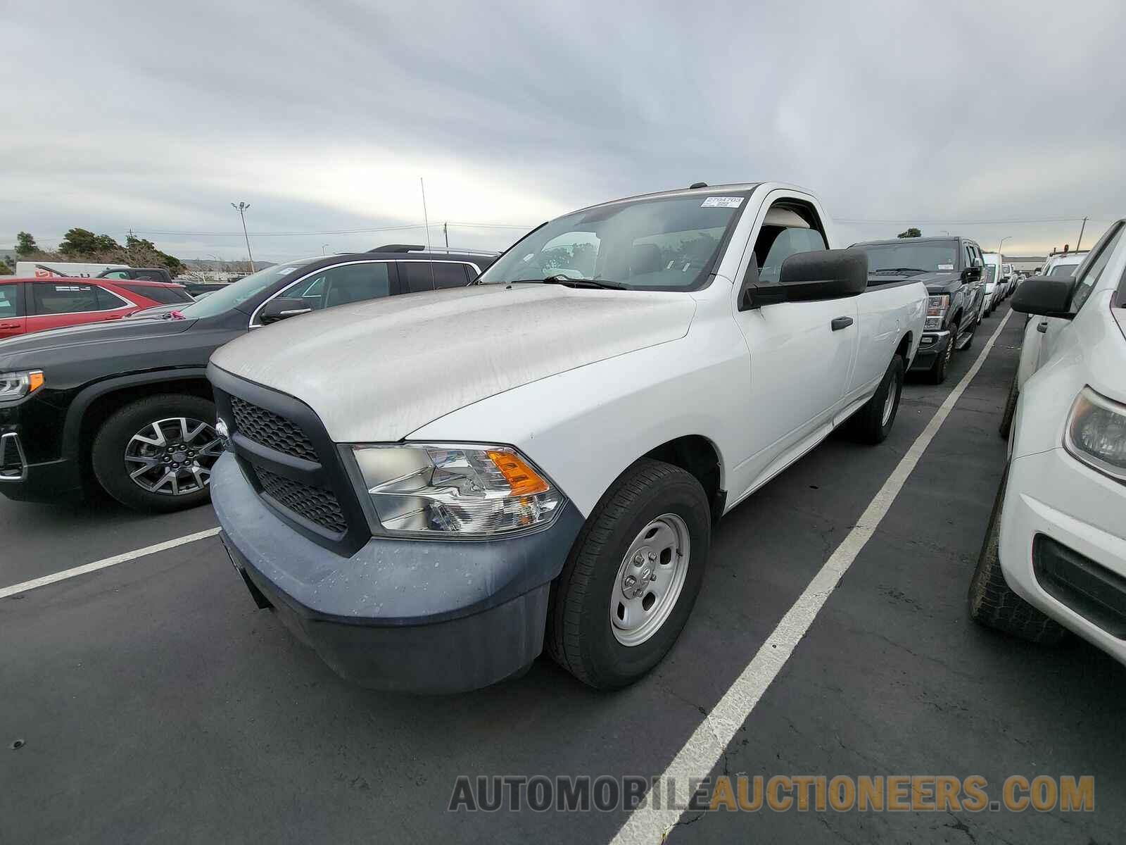 3C6JR6DG5FG582872 Ram 1500 2015