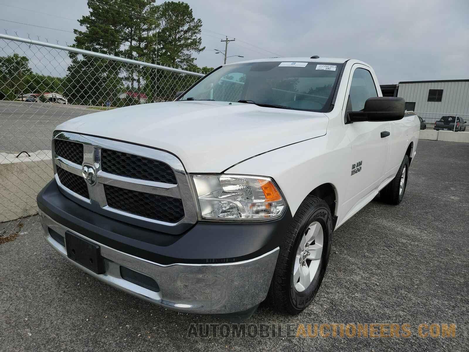 3C6JR6DGXHG687166 Ram 1500 2017