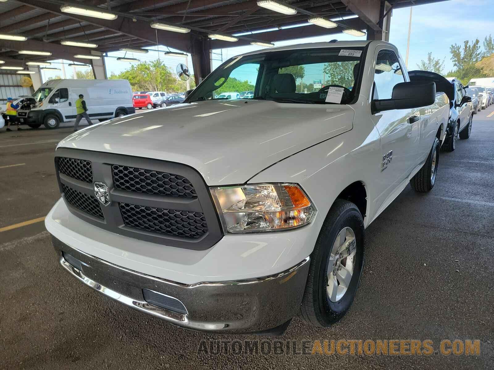 3C6JR6DT2LG305203 Ram 1500 Classic 2020