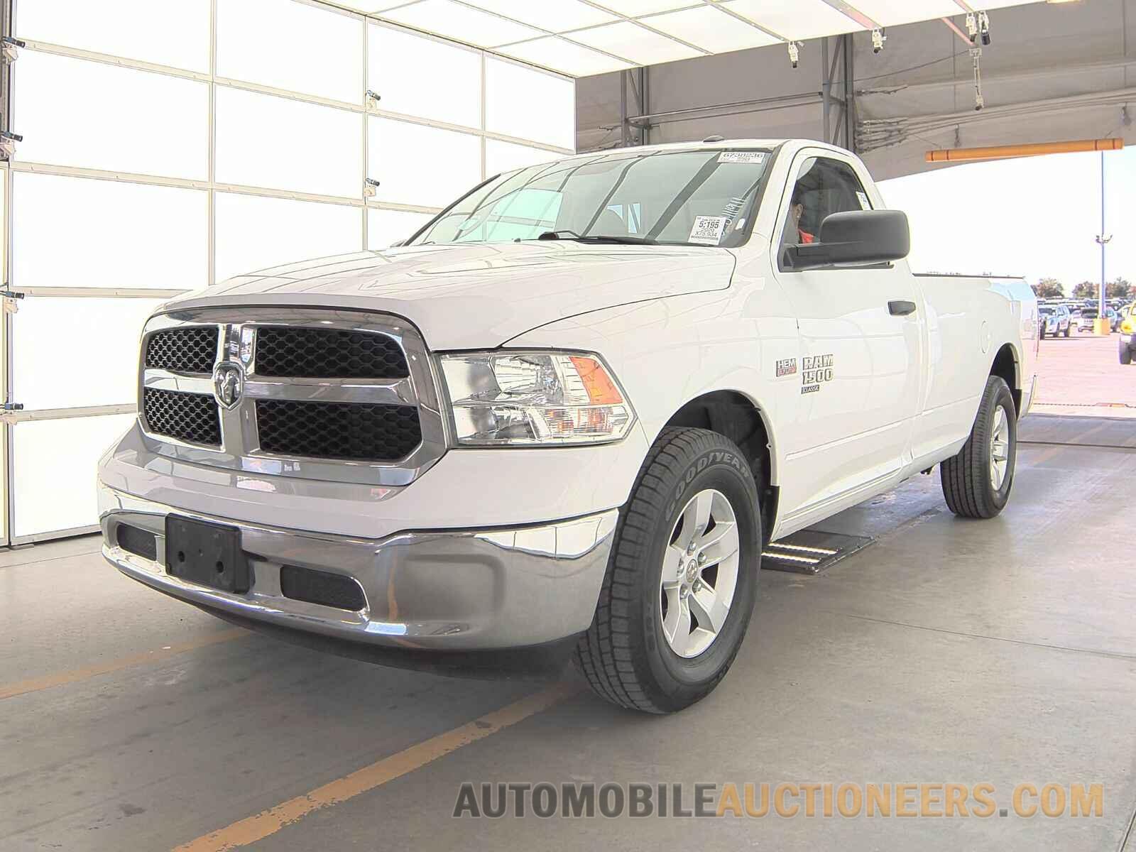 3C6JR6DT5LG140327 Ram 1500 Classic 2020