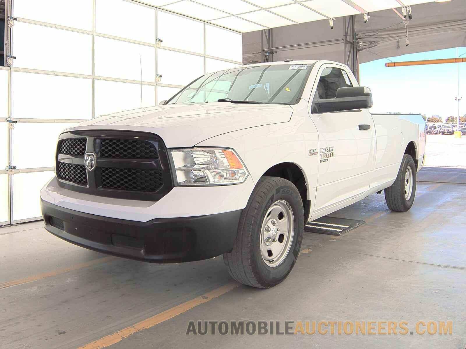 3C6JR6DTXKG564147 Ram 1500 Classic 2019