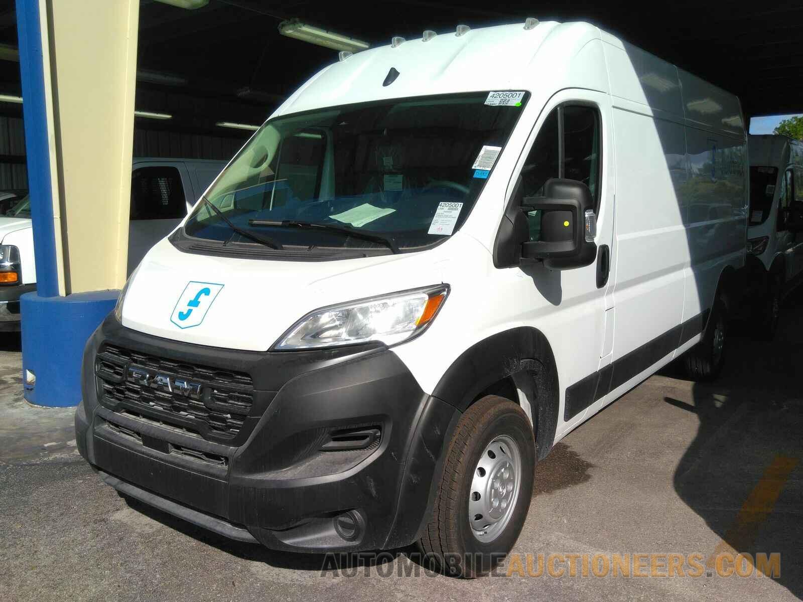 3C6LRVDG7PE576605 Ram ProMaster Cargo Van 2023