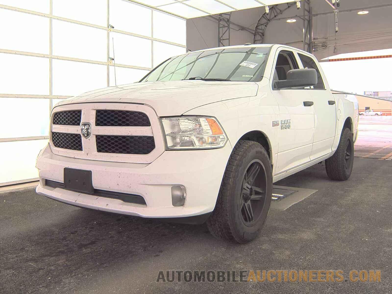 3C6RR6KT1HG573009 Ram 1500 Ex 2017