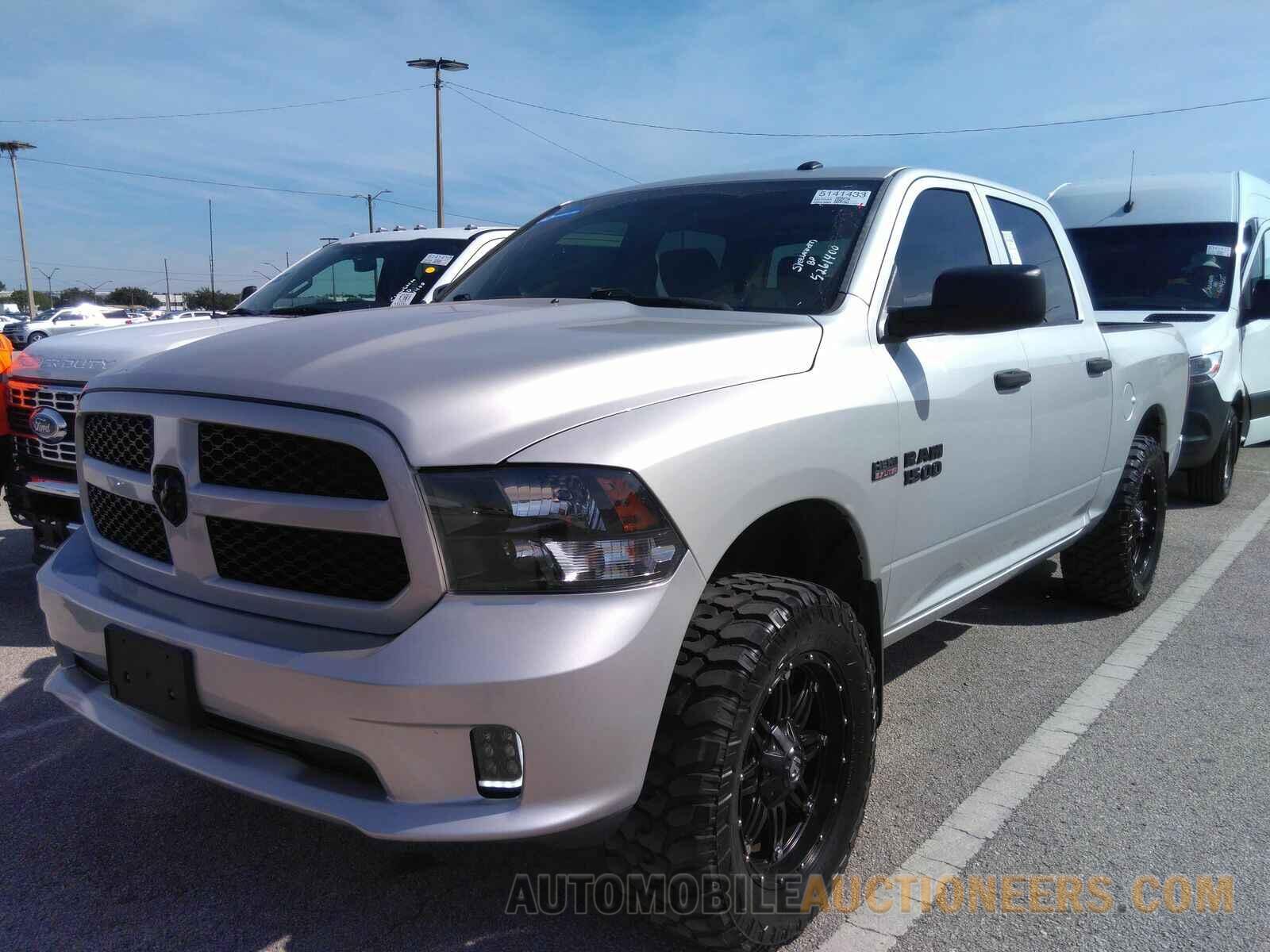 3C6RR6KT9HG640472 Ram 1500 Ex 2017