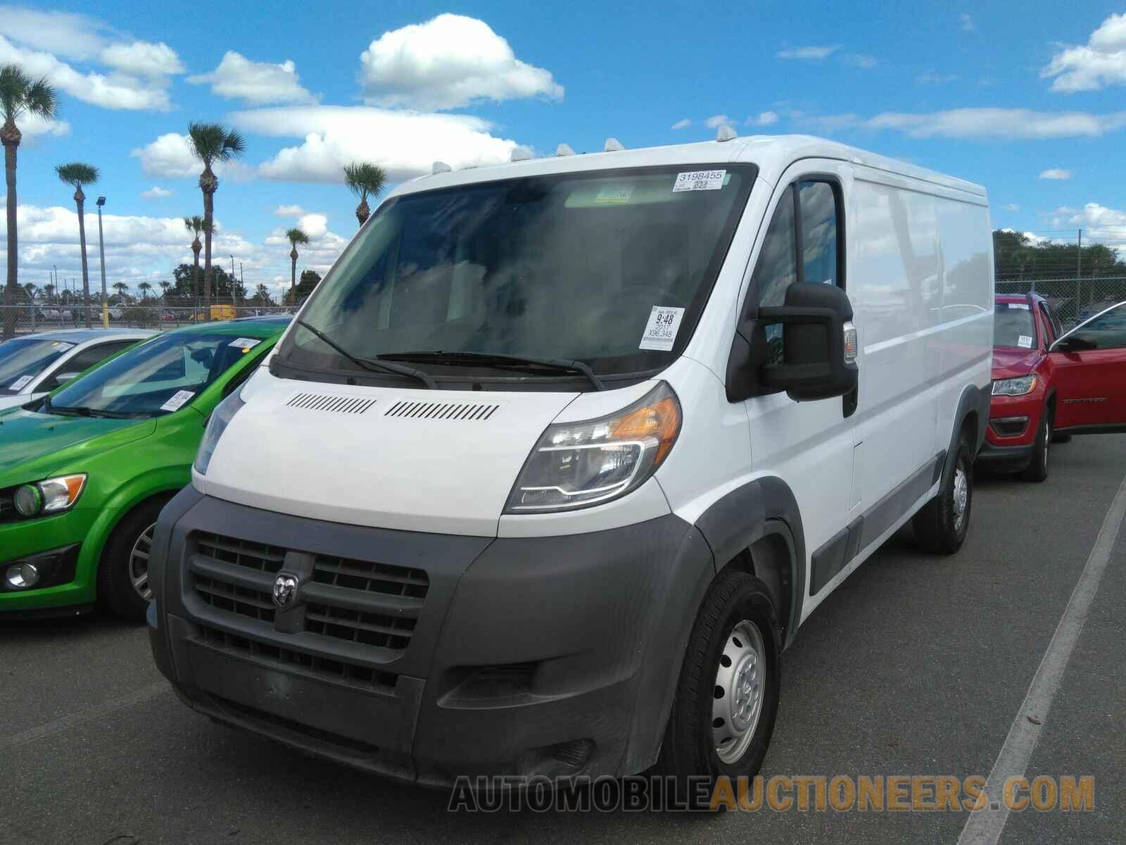 3C6TRVAG4HE525018 Ram ProMaster Cargo Van 2017