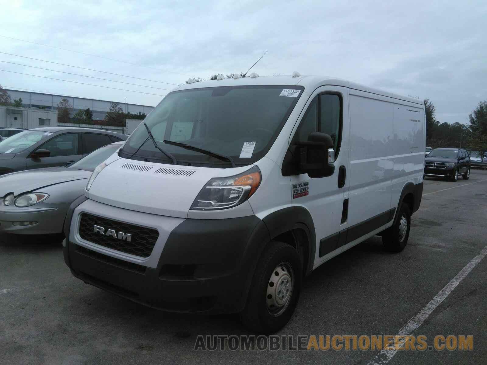 3C6TRVAG9KE562556 Ram ProMaster Cargo Van 2019