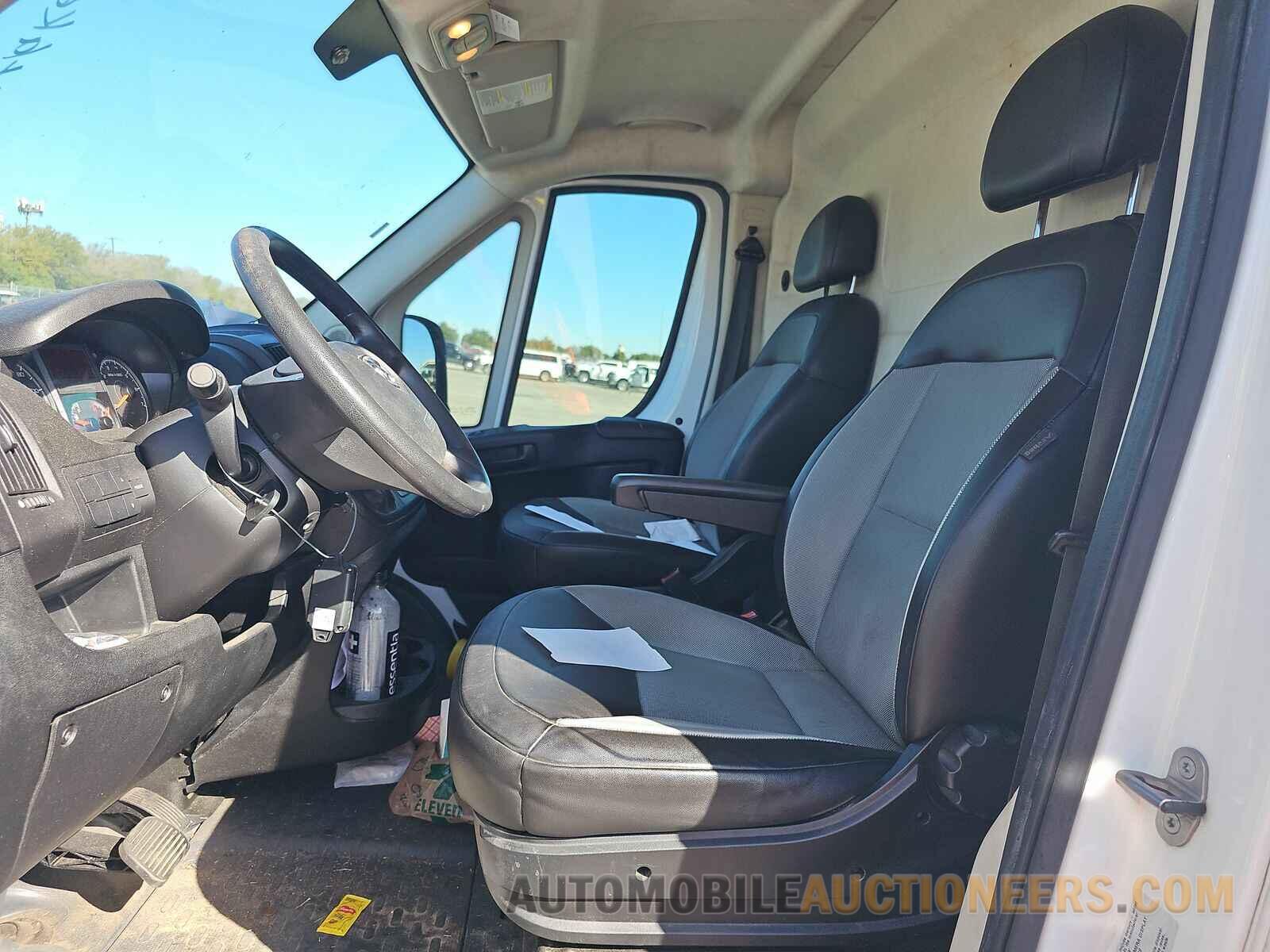 3C6TRVAGXGE115970 Ram ProMaster Cargo Van 2016