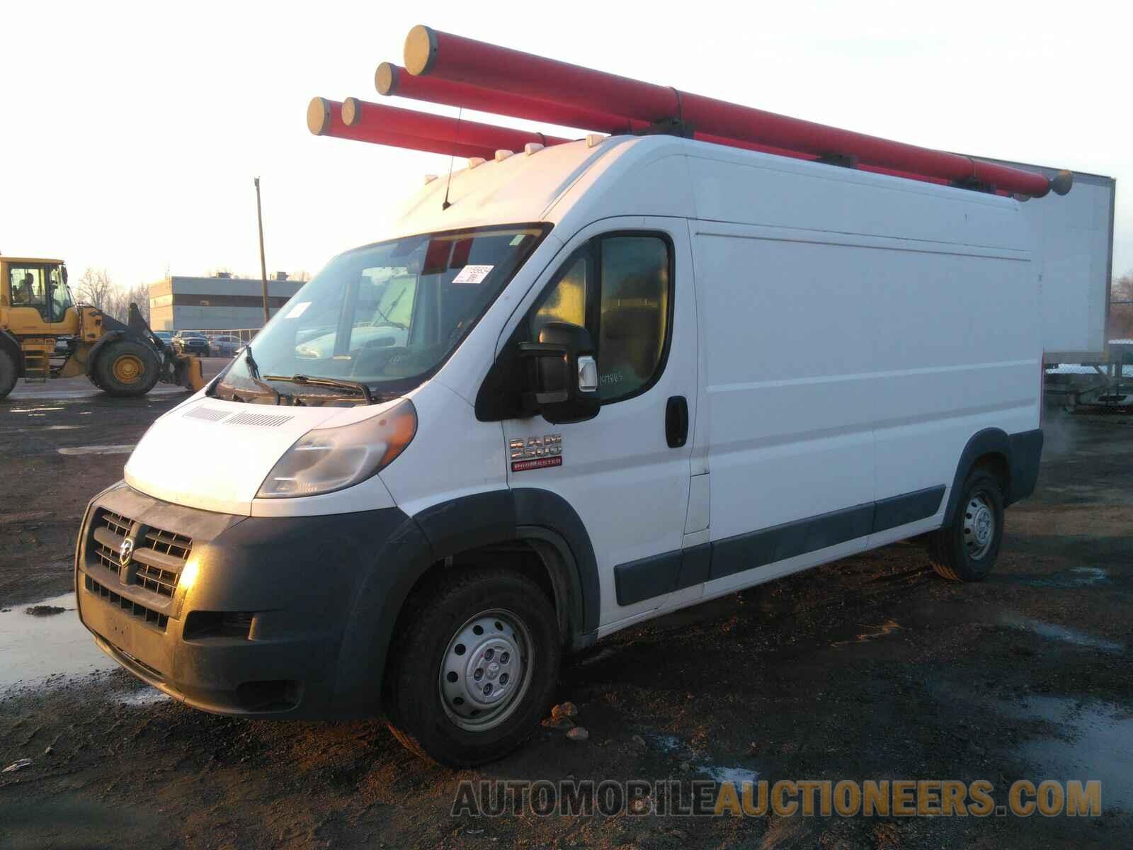 3C6TRVDG4JE147865 Ram ProMaster Cargo Van 2018