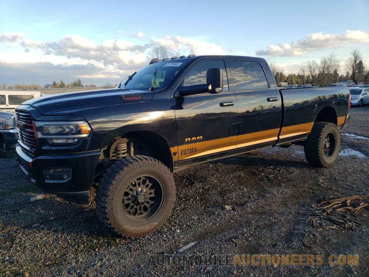 3C6UR5JL8KG626477 RAM 2500 2019