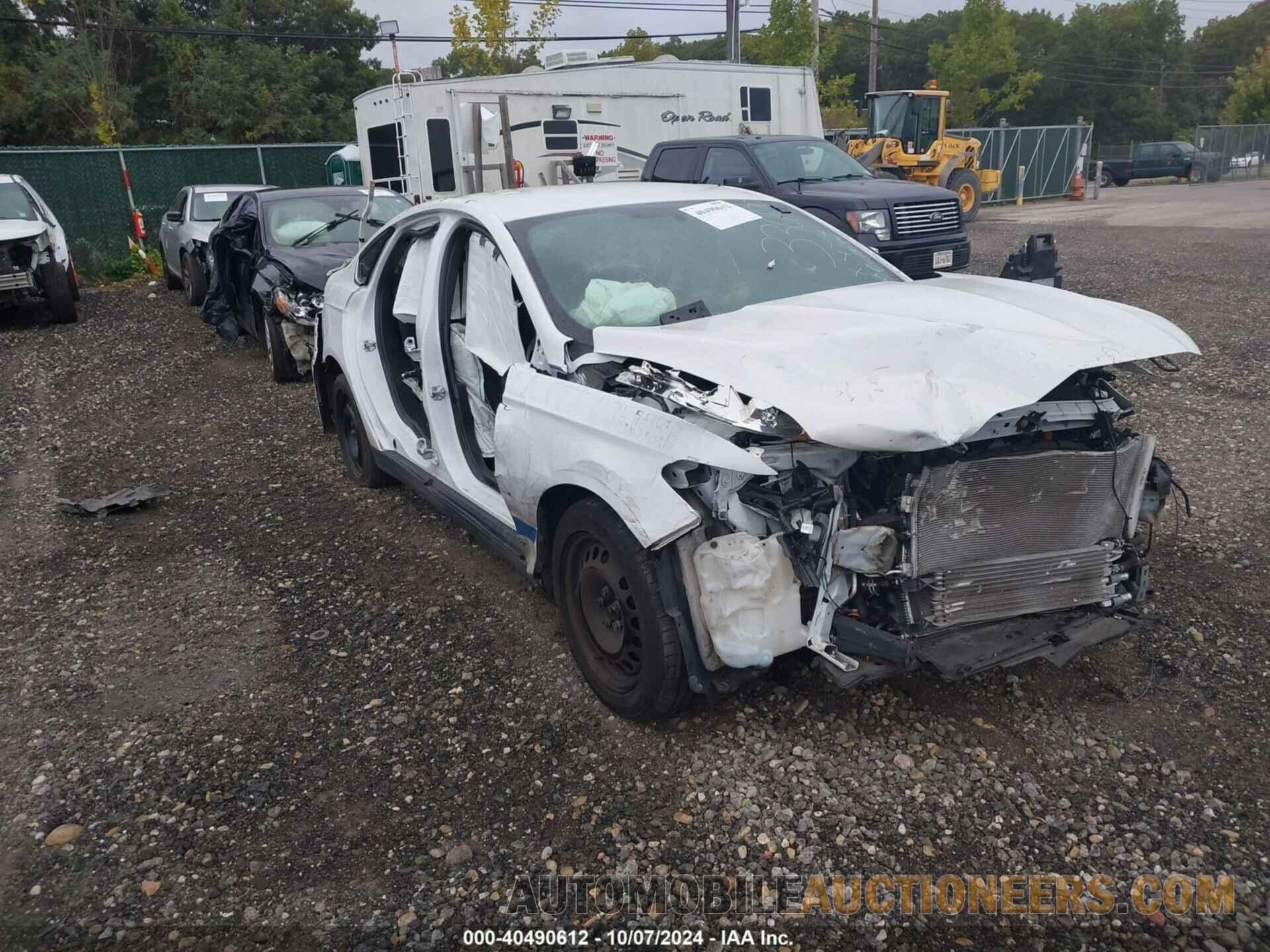 3FA6P0AU0LR194613 FORD FUSION 2020