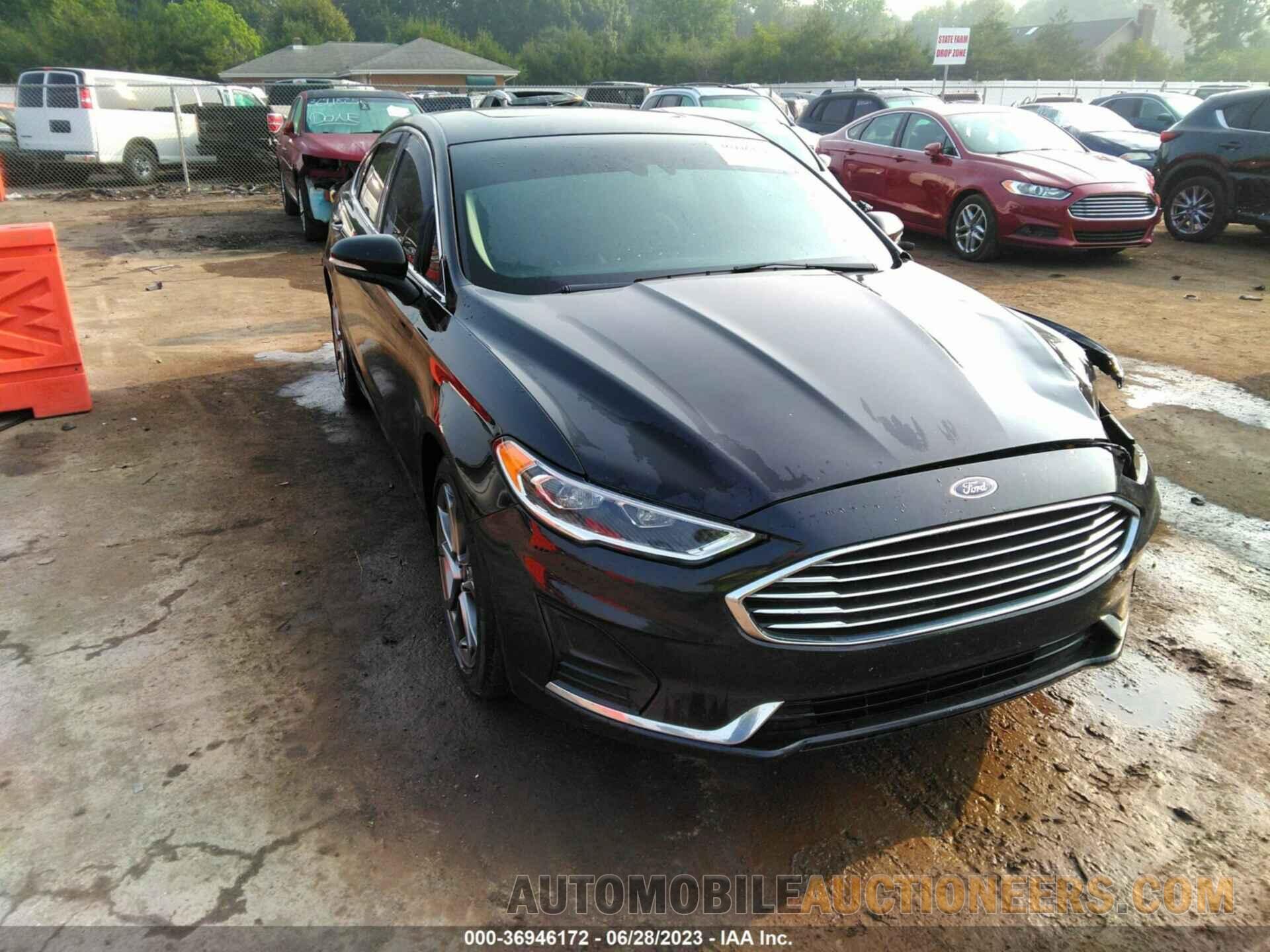 3FA6P0CD0KR129076 FORD FUSION 2019