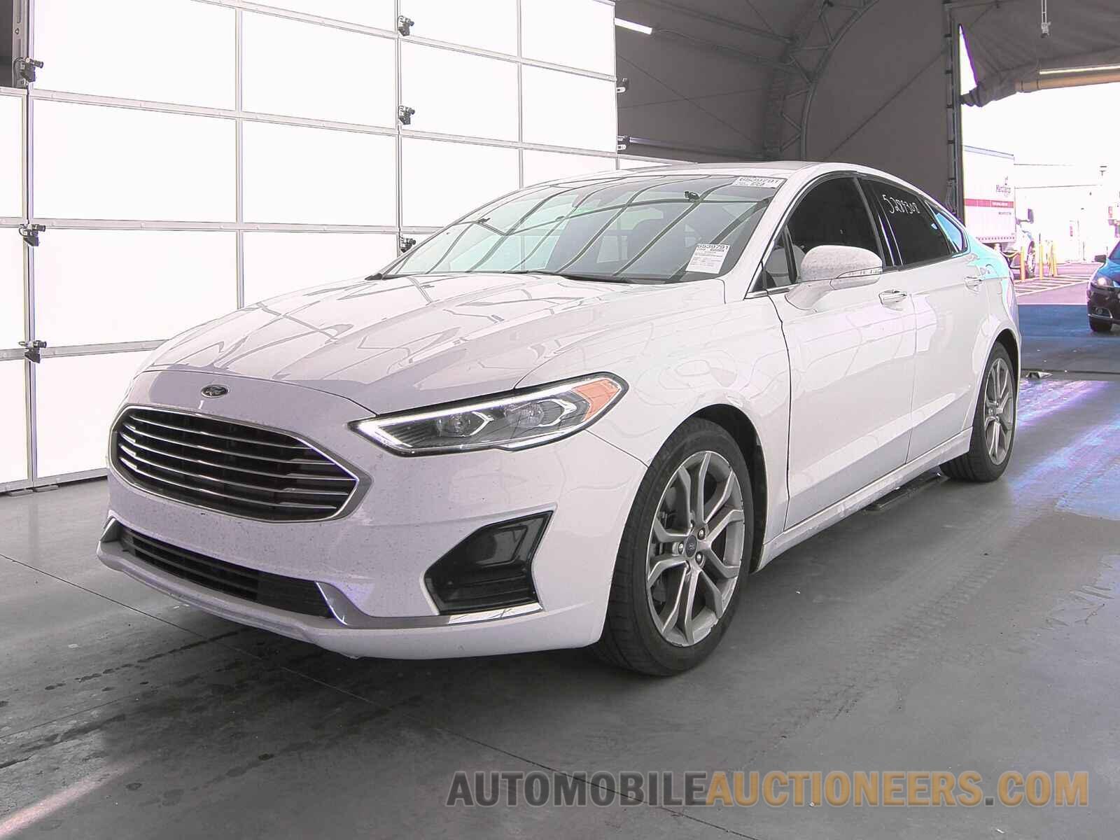 3FA6P0CD0KR138425 Ford Fusion 2019