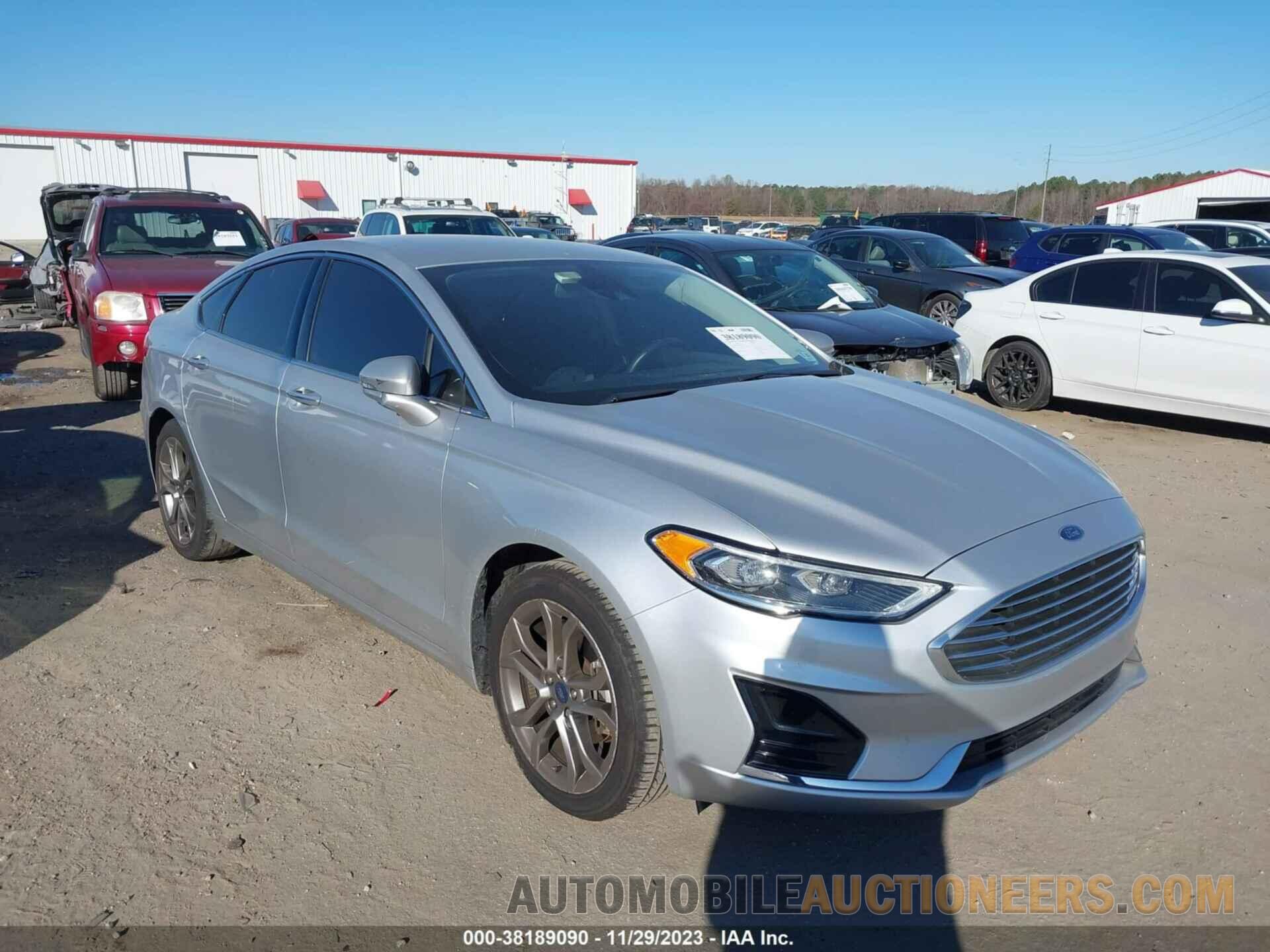 3FA6P0CD0KR139252 FORD FUSION 2019