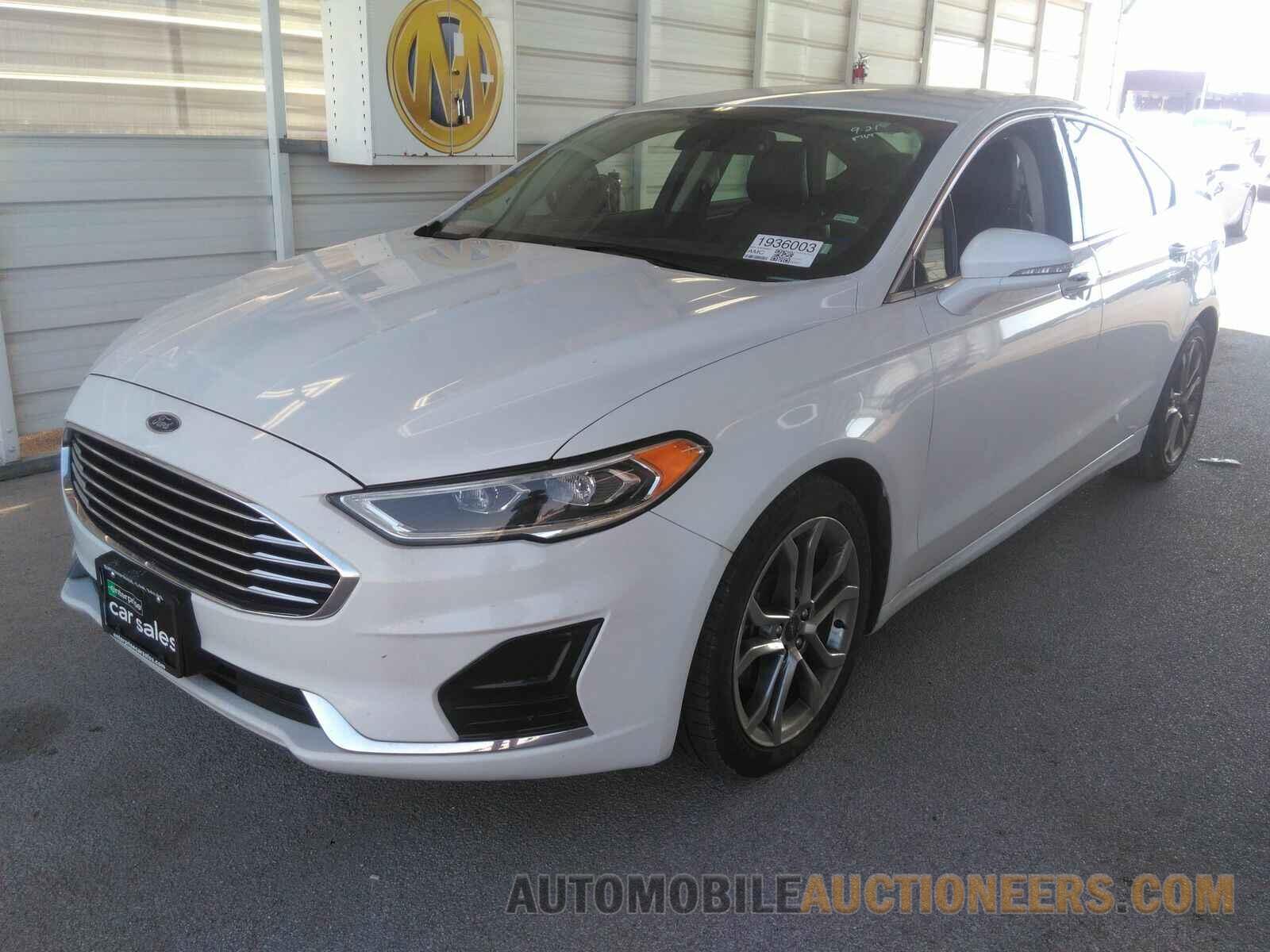 3FA6P0CD1KR238002 Ford Fusion 2019