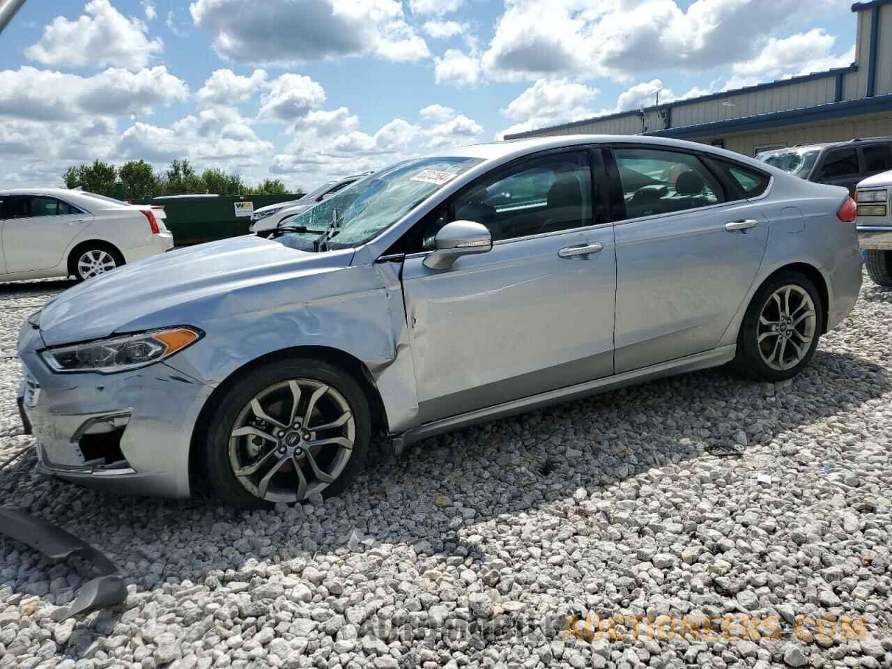 3FA6P0CD1LR138208 FORD FUSION 2020