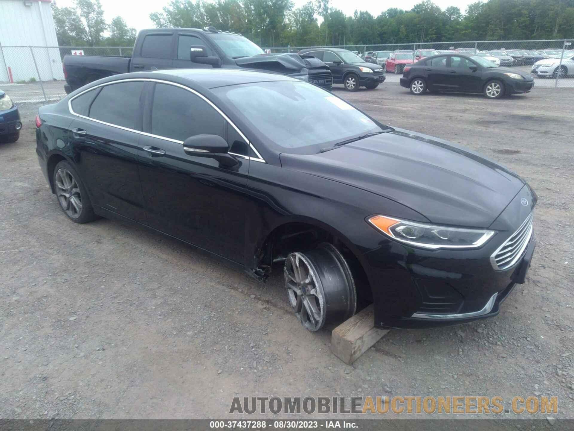 3FA6P0CD2KR237442 FORD FUSION 2019