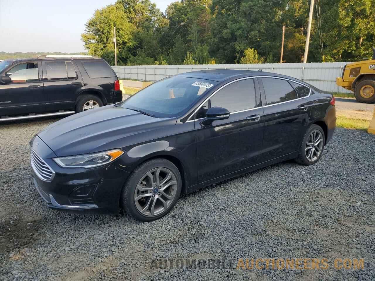 3FA6P0CD2KR237831 FORD FUSION 2019