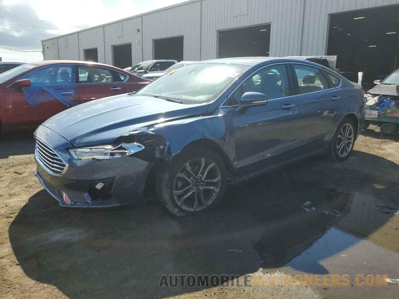 3FA6P0CD2KR247050 FORD FUSION 2019