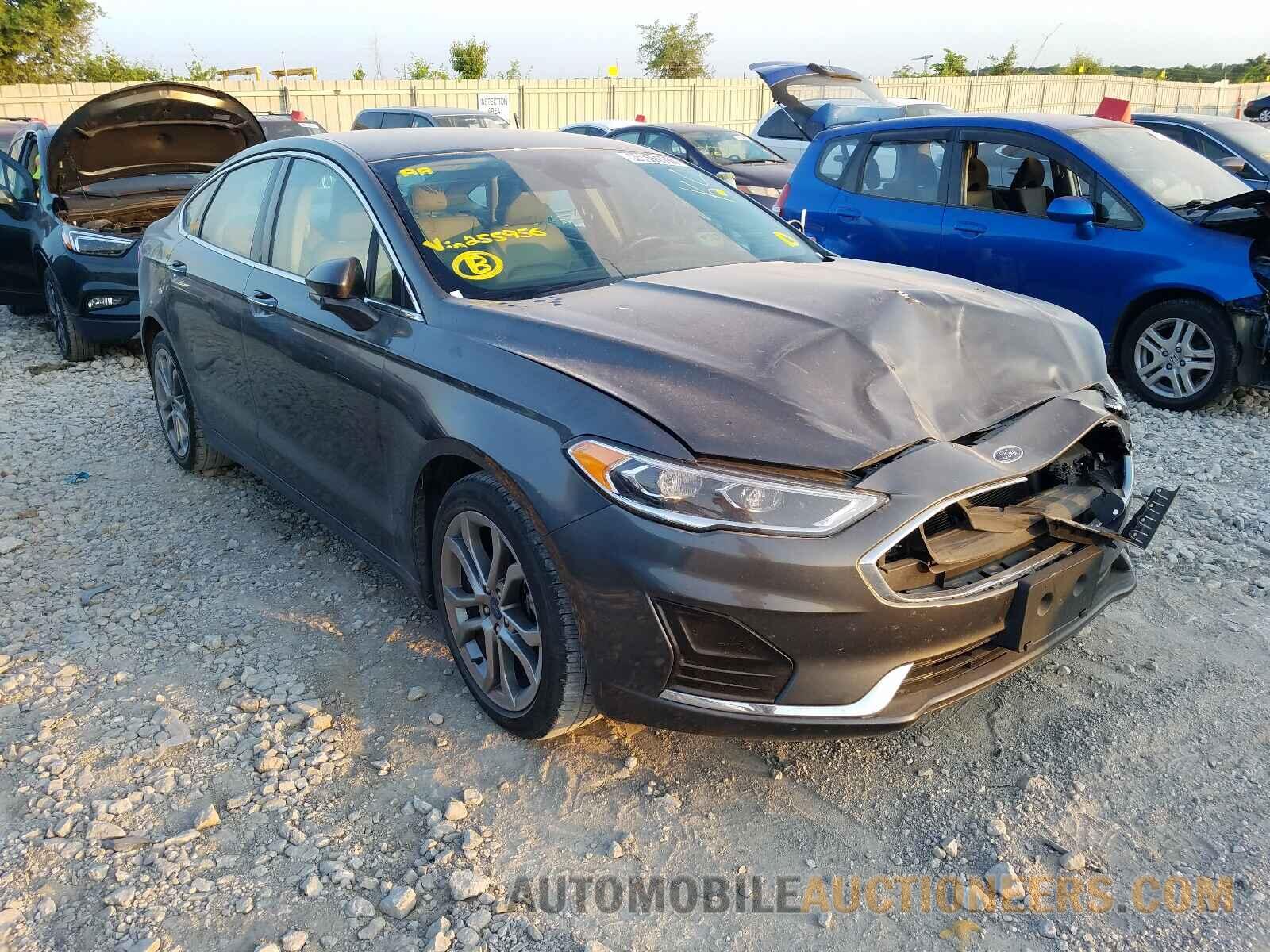 3FA6P0CD2KR255956 FORD FUSION 2019